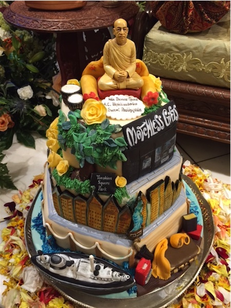 Artistic Cakes 🎂 offered on Radhashtami at ISKCON London - Mannor #AK |  Instagram