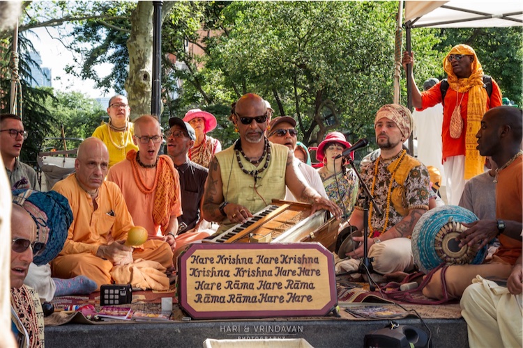 Ratha Yatra – Devoto Hare Krishna