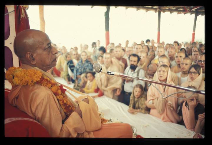 Srila Prabhupada gives his Bhagavat Dharma discourses